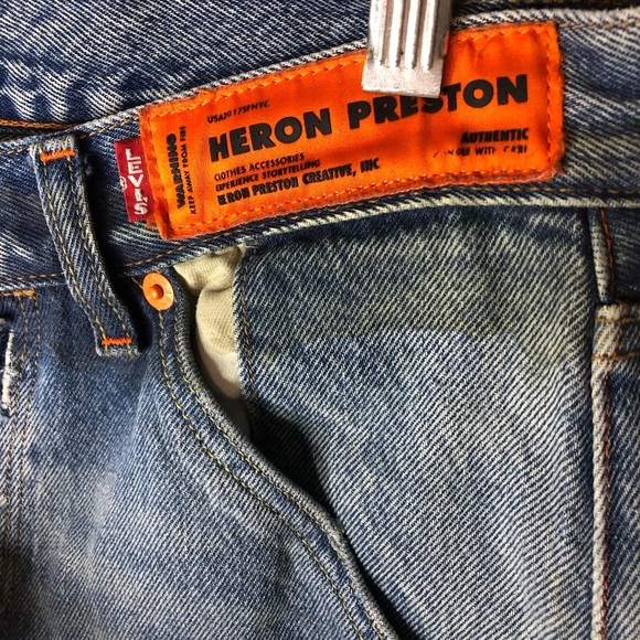 Heron Preston X Levis 501 Jeans Men's Sz 29X32 Deconstructed Denim Buttonfly - Picture 6 of 11